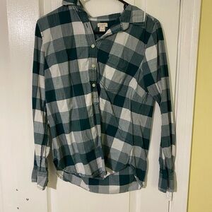 Green and White Plaid Button-Up Shirt